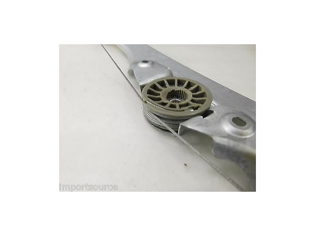 2013-2015 GMC ACADIA OEM RIGHT REAR PASSENGER DOOR WINDOW REGULATOR W/O MOTOR