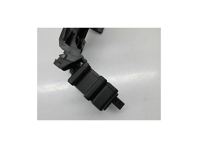 2004-2005 BMW 645CI E63 OEM CENTER CONSOLE COMPARTMENT LOCK ACTUATOR 8377415