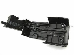 2004-2005 BMW 645CI E63 OEM CENTER CONSOLE COMPARTMENT LOCK ACTUATOR 8377415