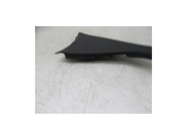 2013-2016 CADILLAC ATS RIGHT FRONT SIDE CENTER CONSOLE TRIM EXTENSION 23235362