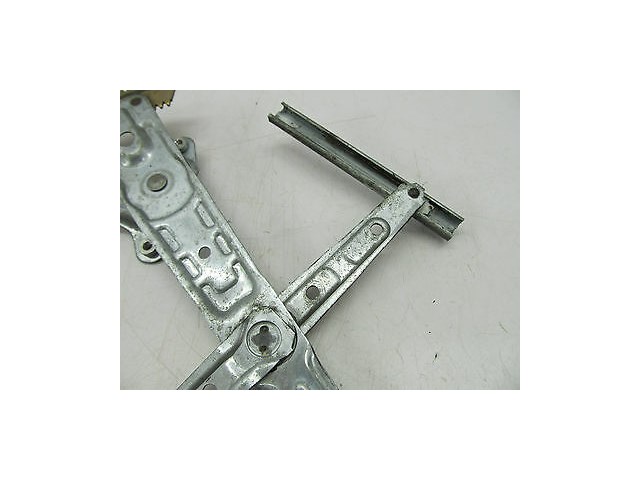  2006-2009 INFINITI M35 OEM RIGHT SIDE REAR DOOR WINDOW REGULATOR FRAME ASSEMBLY