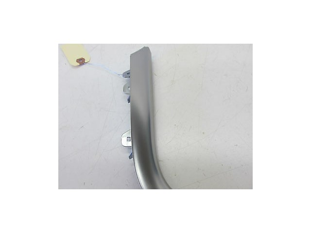 2006-2007 INFINITI M35 M45 OEM LEFT FRONT CENTER CONSOLE TRIM SILVER COLOR 