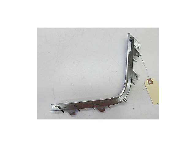 2006-2007 INFINITI M35 M45 OEM LEFT FRONT CENTER CONSOLE TRIM SILVER COLOR 