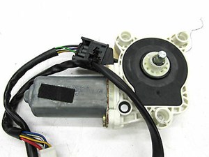 2003-2006 MERCEDES BENZ S55 AMG W220 OEM RIGHT FRONT WINDOW REGULATOR MOTOR