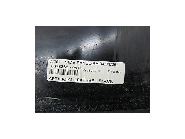 2006-2009 MERCEDES R350 W251 OEM CENTER CONSOLE RIGHT SIDE TRIM COVER PANEL