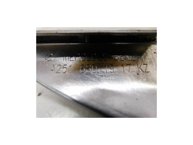 2006-2009 MERCEDES R350 W251 OEM LEFT SIDE CENTER CONSOLE TRIM PANEL  