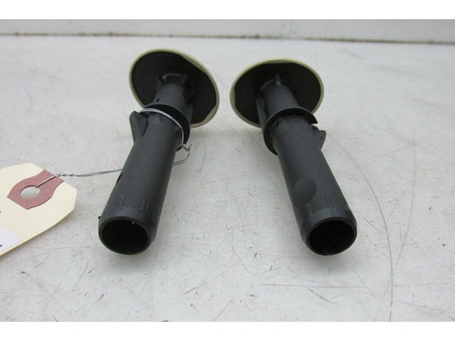 2003-2006 MERCEDES E500 W211 OEM RIGHT FRONT PASSENGER HEADREST SLEEVE TRIM  