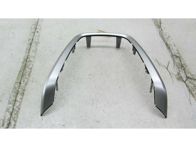 2015-2019 NISSAN MURANO OEM CENTER DASH RADIO TRIM SURROUND  