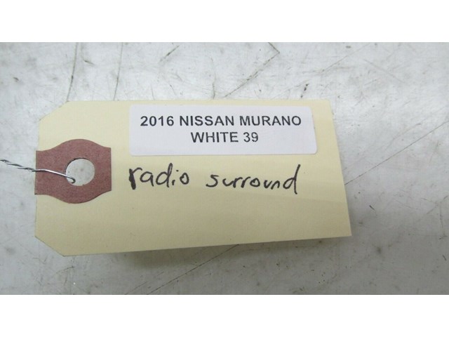 2015-2019 NISSAN MURANO OEM CENTER DASH RADIO TRIM SURROUND  