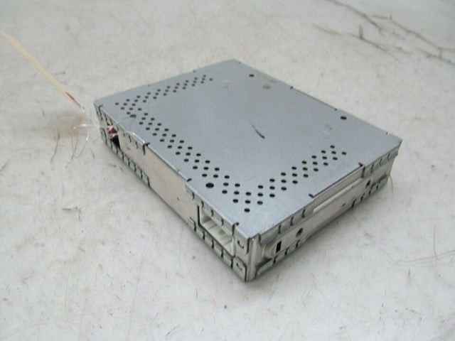 2008-2015 INFINITI G37 Q60 OEM RIGHT REAR RADIO RECEIVER CONTROL MODULE