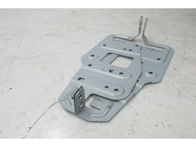 2014-2016 INFINITI Q50 OEM RIGHT FRONT IN DASH RADIO STEREO BRACKET HOLDER PAIR