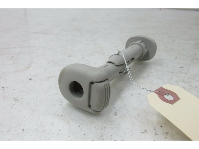 2014-2016 INFINITI Q50 OEM RIGHT FRONT PASSENGER SIDE SUPPORT HEADREST HOLDERS