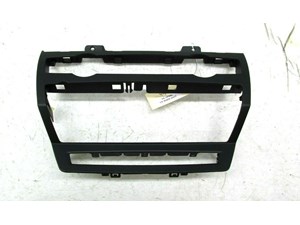  2007-2010 BMW X5 E70 OEM CENTER DASH RADIO CLIMATE CONTROL TRIM SURROUND  