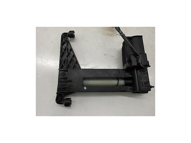 2004-2007 BMW 530i E60 OEM RIGHT FRONT PASSENGER'S SEAT HEADREST ADJUST MOTOR #2