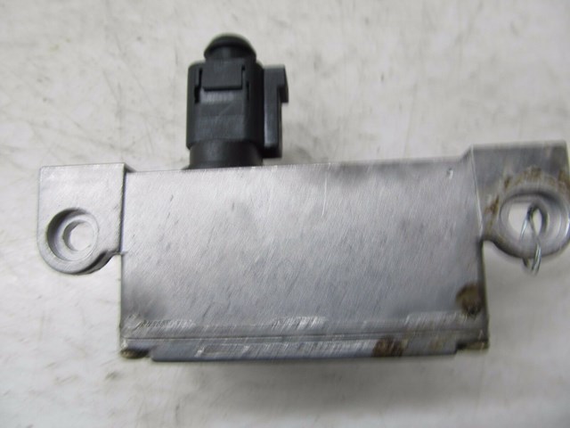 2004-2007 VOLKSWAGEN TOUAREG OEM YAW RATE CONTROL SENSOR 7E0907652A