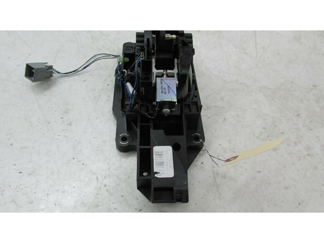 2011-2015 LINCOLN MKX OEM CENTER CONSOLE GEAR SELECTOR SHIFTER   
