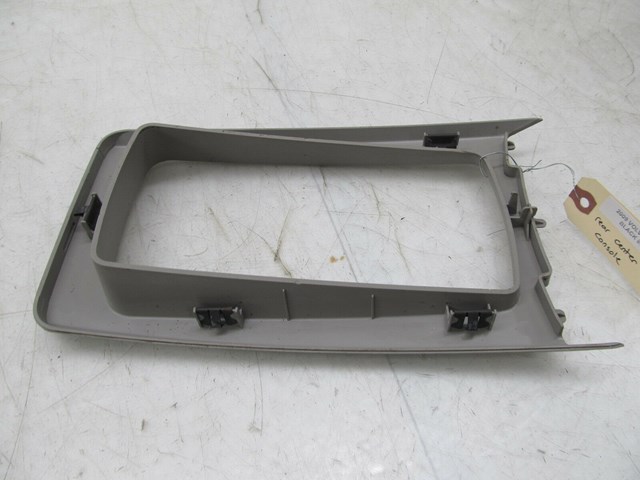 2006-2013 VOLVO C70 T5 OEM REAR CENTER CONSOLE TRIM BEZEL 