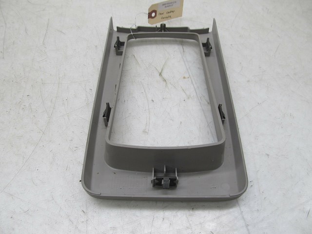 2006-2013 VOLVO C70 T5 OEM REAR CENTER CONSOLE TRIM BEZEL 