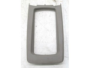 2006-2013 VOLVO C70 T5 OEM REAR CENTER CONSOLE TRIM BEZEL 