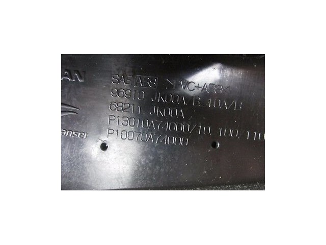 2008-2013 INFINITI G37S COUPE OEM FRONT CENTER CONSOLE SIDE COVER PANELS PAIR