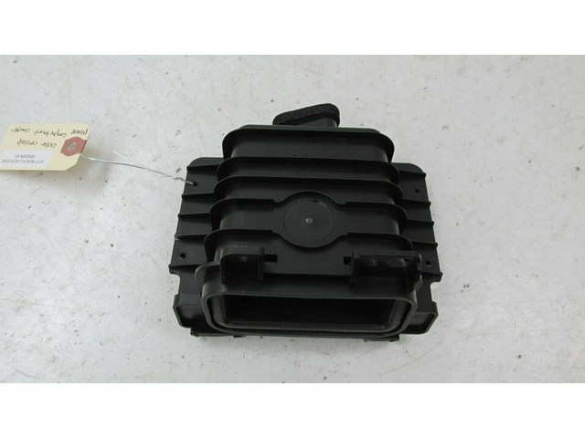 2017-2019 BUICK LACROSSE OEM CENTER CONSOLE INDUCTIVE CHARGING HOUSING        
