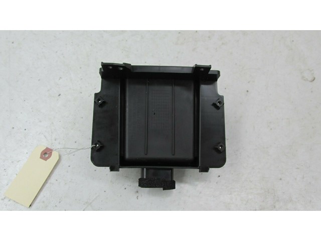 2017-2019 BUICK LACROSSE OEM CENTER CONSOLE INDUCTIVE CHARGING HOUSING        
