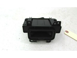 2017-2019 BUICK LACROSSE OEM CENTER CONSOLE INDUCTIVE CHARGING HOUSING        