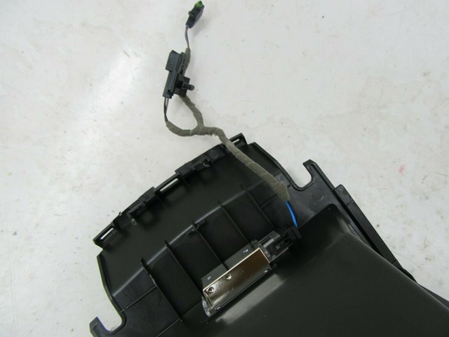 2017-2019 GM BUICK LACROSSE OEM CENTER CONSOLE STORAGE BIN COMPARTMENT