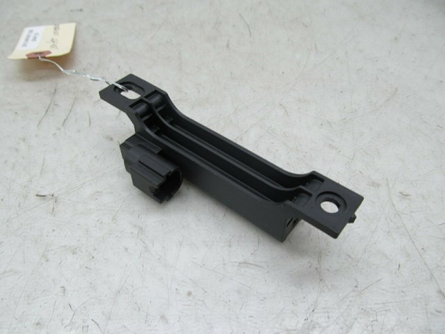 2014-2018 INFINITI Q50 OEM CENTER CONSOLE KEY LESS ENTRY MODULE SENSOR 
