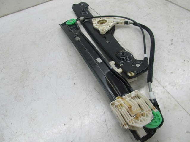 2007-2010 BMW 328xi E90 OEM LEFT FRONT SIDE DRIVERS WINDOW REGULATOR C0341690146