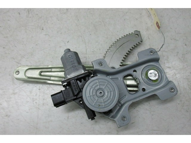 2010-2014 SUBARU IMPREZA OEM LEFT SIDE REAR DOOR WINDOW REGULATOR W/MOTOR