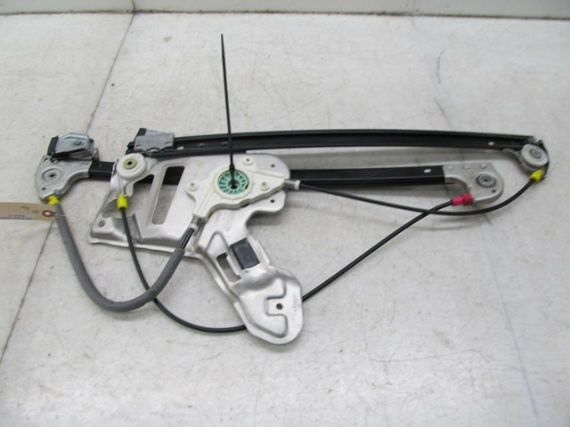 2003-2006 RANGE ROVER HSE OEM RIGHT FRONT DOOR WINDOW REGULATOR ASSEMBLY 