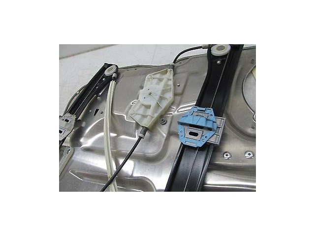 2007-2009 MERCEDES S600 W221 OEM LEFT FRONT DOOR WINDOW REGULATOR W/ FRAME