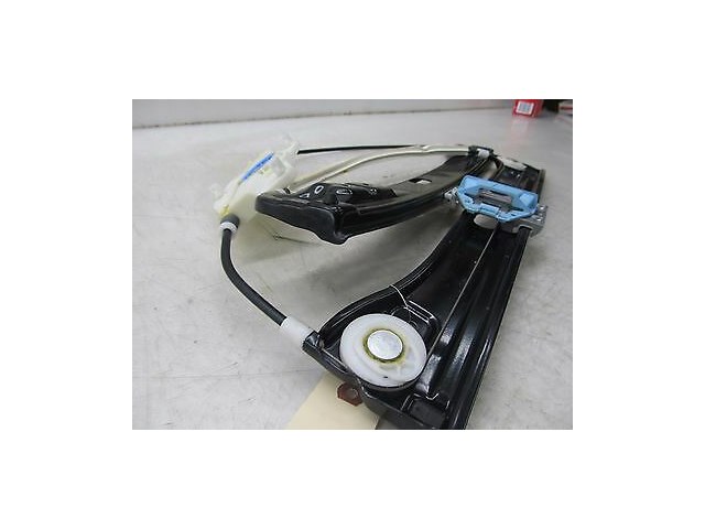 2007-2009 MERCEDES S600 W221 OEM RIGHT FRONT DOOR WINDOW REGULATOR