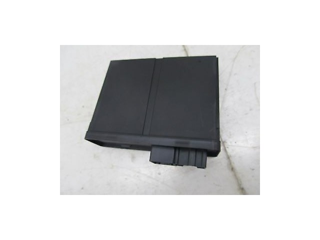 2010-2015 CADILLAC SRX OEM RIGHT REAR BODY CONTROL MODULE 13504821