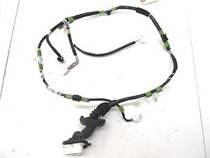 2012-2015 TOYOTA PRIUS C OEM RIGHT REAR DOOR WIRE WIRING HARNESS 8215352760