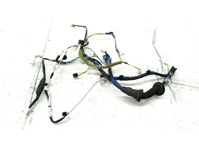 2004-2009 TOYOTA PRIUS OEM RIGHT FRONT PASSENGER DOOR WIRE HARNESS