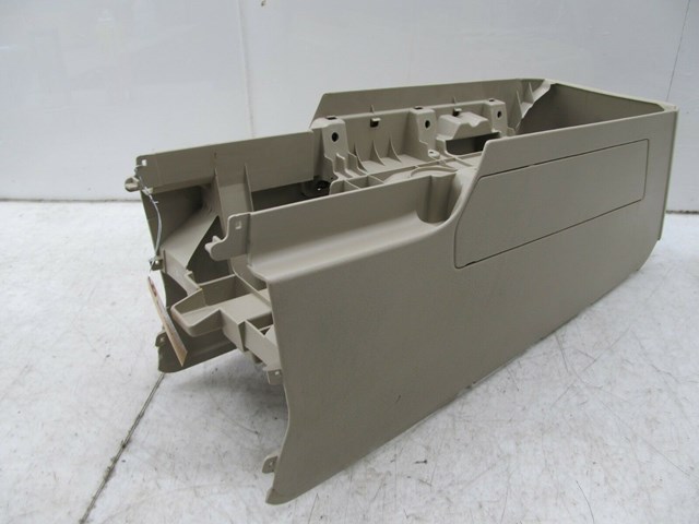 2004-2009 LEXUS RX350 RX330 OEM FRONT CENTER CONSOLE HOUSING COVER 