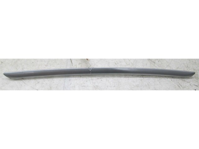 2007-2012 MERCEDES GL450 X164 OEM RIGHT FRONT CENTER CONSOLE TRIM 