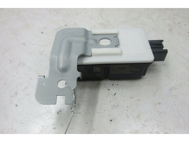 2014-2016 INFINITI Q50 OEM RIGHT FRONT KEY LESS ENTRY CONTROL MODULE 