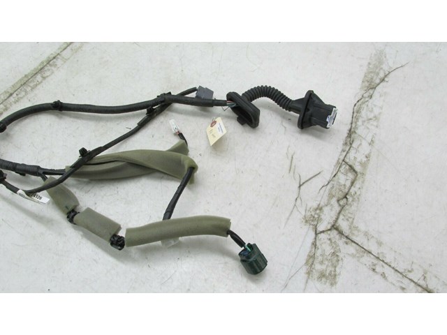 2015-2019 NISSAN MURANO OEM RIGHT REAR DOOR WIRE HARNESS 