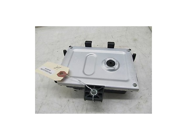 2010-2015 CADILLAC SRX OEM LEFT REAR GASOLINE FUEL CONTROL MODULE UNIT COMPUTER 