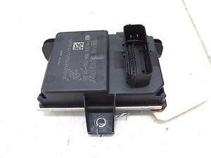 2010-2015 CADILLAC SRX OEM LEFT REAR GASOLINE FUEL CONTROL MODULE UNIT COMPUTER 