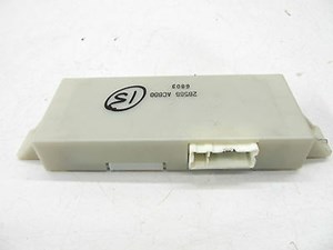 2005-2007 INFINITI G35 COUPE OEM RIGHT FRONT PASSENGER'S SEAT CONTROL MODULE