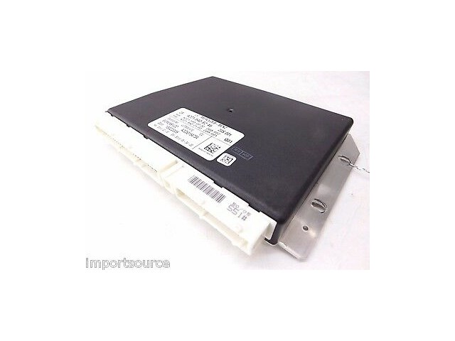 2007-2009 MERCEDES S550 W221 OEM AIR SUSPENSION CONTROL MODULE A2215408245