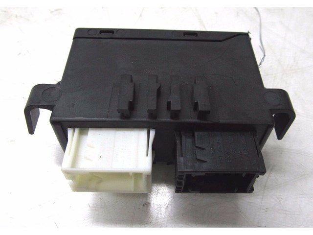 2002-2006 BMW M3 E46 COUPE OEM RIGHT FRONT DOOR SIDE VIEW MIRROR MEMORY MODULE