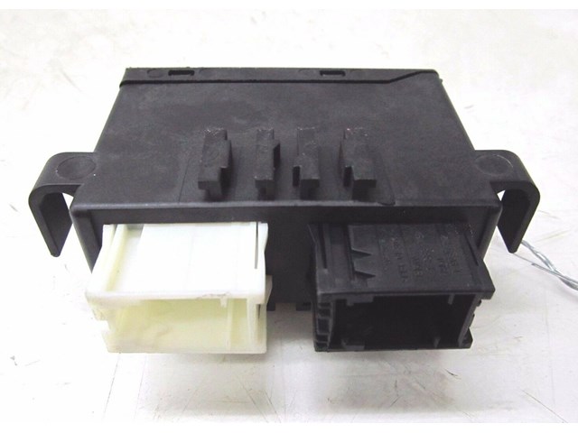 2002-2006 BMW M3 E46 COUPE OEM LEFT FRONT DOOR SIDE VIEW MIRROR MEMORY MODULE