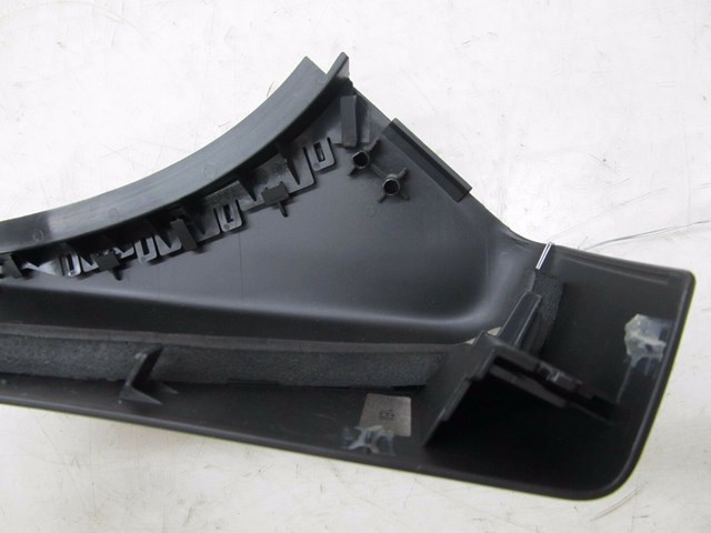 2013-2015 PORSCHE BOXSTER 981 OEM RIGHT REAR UPPER SEAT BELT GUIDE TRIM COVER