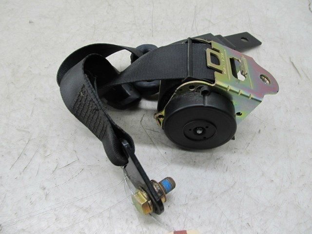 2003-2004 LAND ROVER DISCOVERY OEM LEFT REAR SECOND ROW SEAT BELT 
