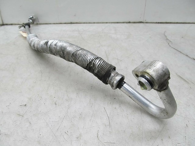 2003-2004 LAND ROVER DISCOVERY OEM AC HOSE PRESSURE LINE TO COMPRESSOR 